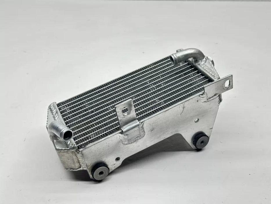 2015 Honda CRF250R Left Side Radiator Non Fill Cooling System Aluminum CRF 250R