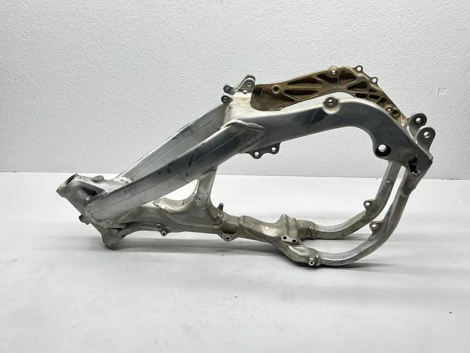 2015 Honda CRF250R Main Frame Chassis Hull OEM Steel 50100-KRN-A82 CRF 250R