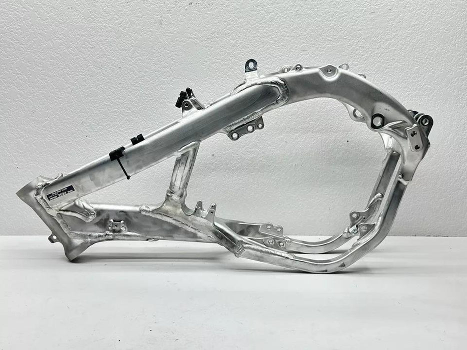 New 2024 Honda CRF450R Frame Main Chassis Hull Silver Aluminum CRF 450R