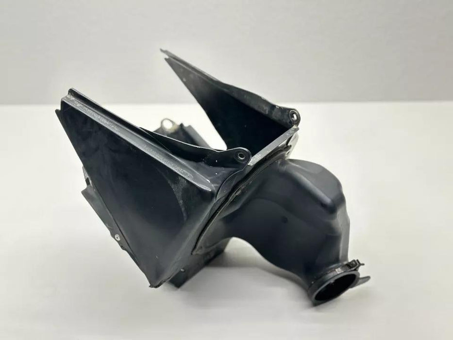 2004 Honda CR250R Air Box Cleaner Case Filter Intake Boot Housing OEM CR 250