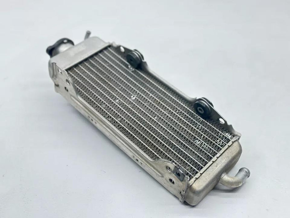 2000 Suzuki RM125 Right Side Radiator Fill Side Cooling System Aluminum RM 125