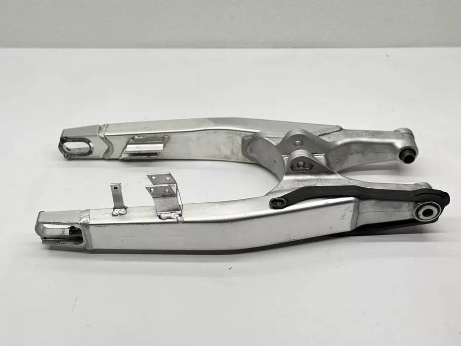 2006 Honda CRF250R Swingarm Suspension OEM Rear Swing Arm 52200-KRN-840 CRF 250R