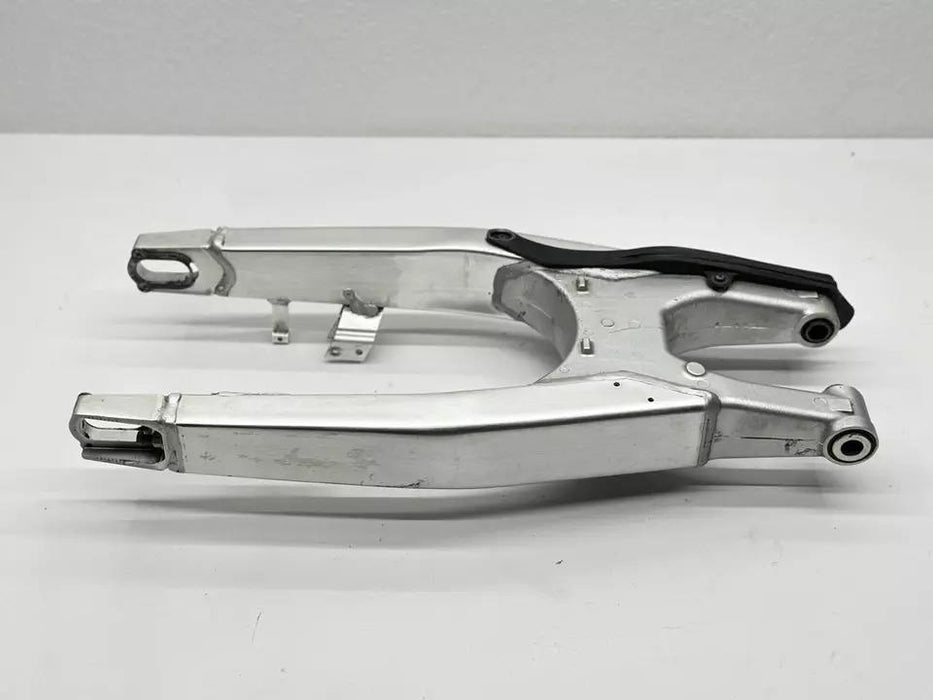 2006 Honda CRF250R Swingarm Suspension OEM Rear Swing Arm 52200-KRN-840 CRF 250R