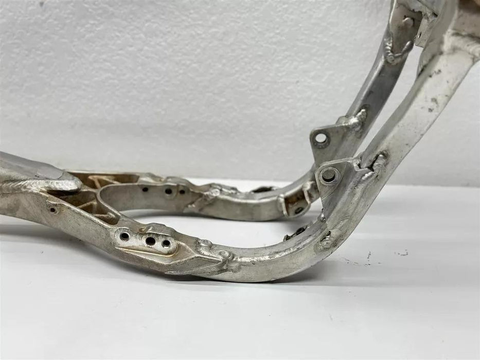 2006 Yamaha YZ450F Main Frame Chassis Hull OEM Aluminum 2S2-21101-00-00 YZ 450F