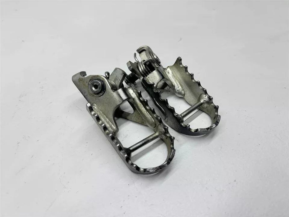 2017 Honda CRF150RB Footpeg Set Left Right OEM Footrests Foot Pegs CRF 150RB