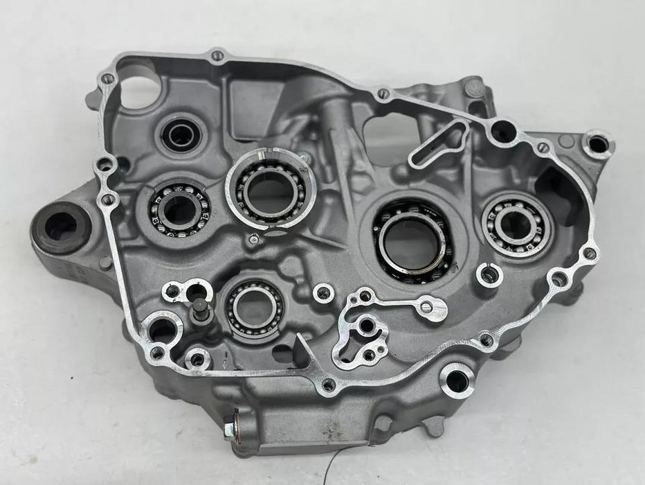 New 2024 Yamaha YZ250F Crankcase Bottom Left Right End Engine Cases OEM YZ 250F