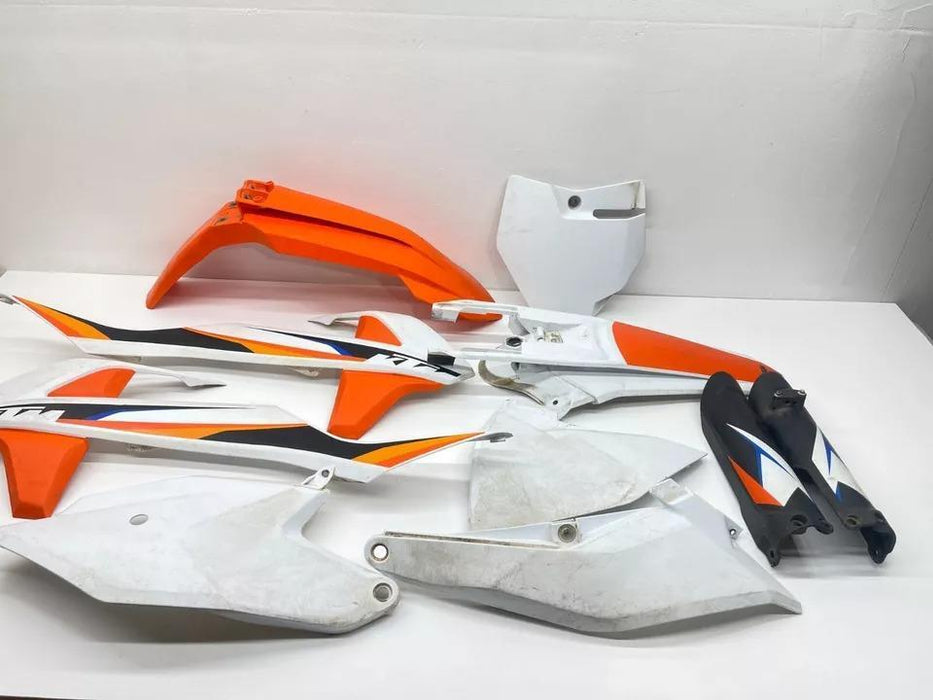 2018 KTM 85SX Plastic Kit Shrouds Fender Number Plates Graphics 85 SX Husqvarna