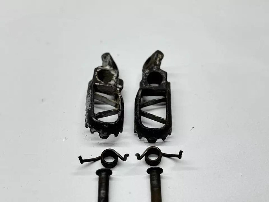 1994 Kawasaki KX125 Foot Peg Set Left Right Side Rest OEM Footpegs Spring KX 125