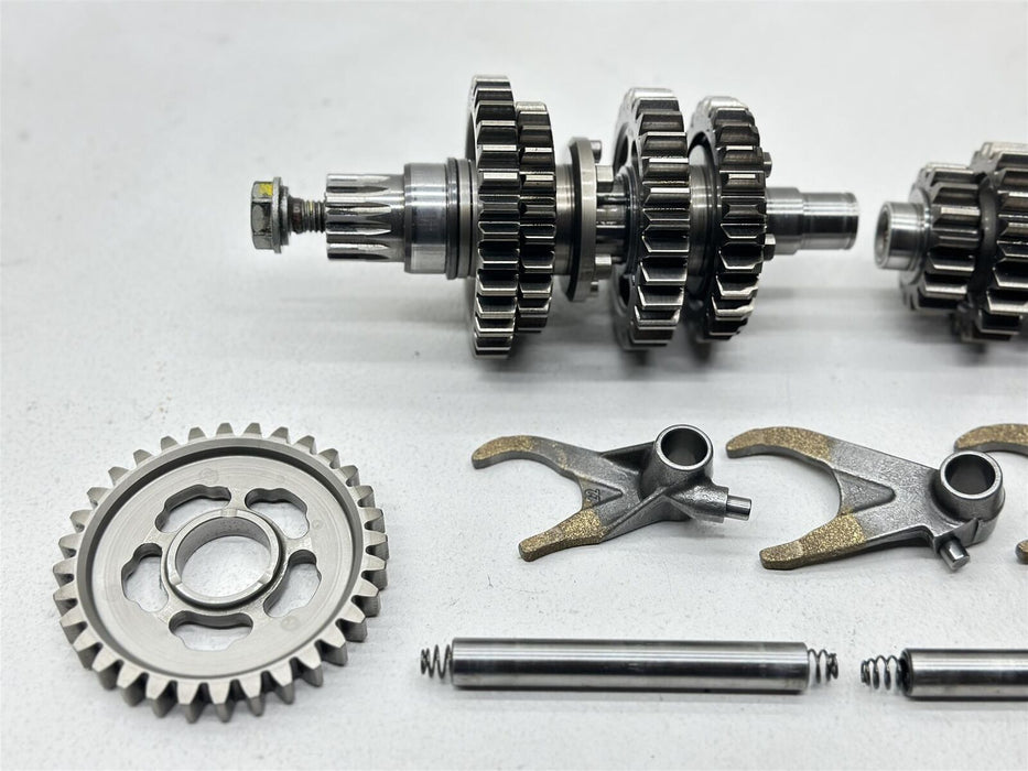 2023 KTM 250SXF Transmission Tranny Engine Gears Shaft Spindle OEM 250 SXF