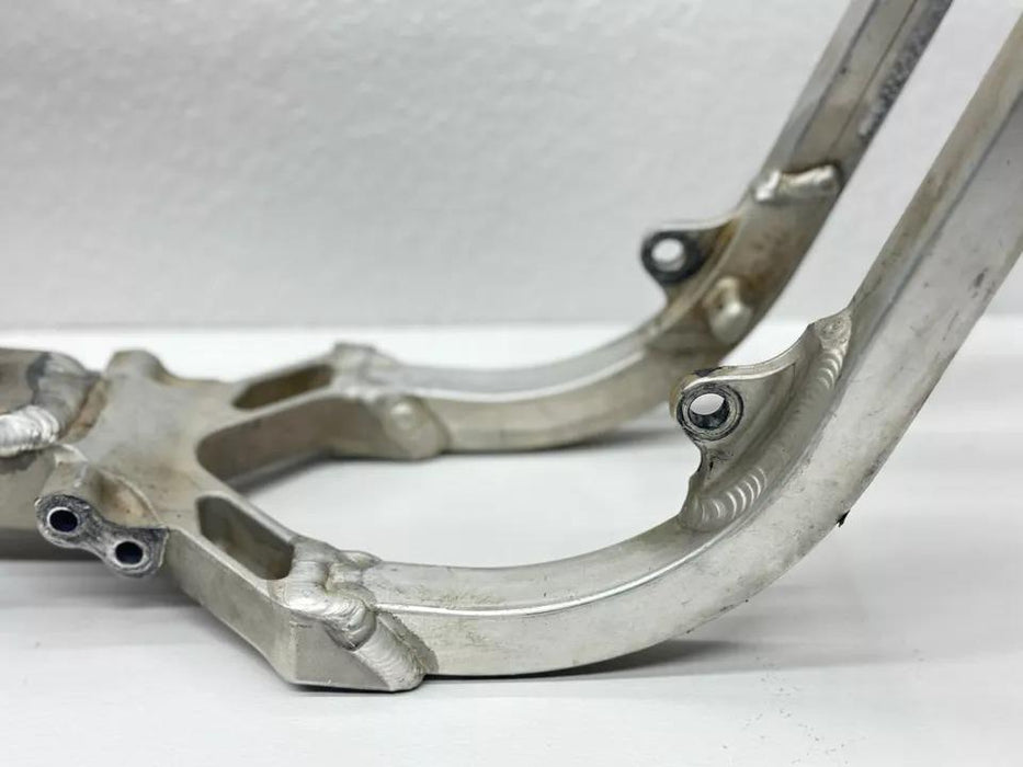 2016 Kawasaki KX450F Main Frame Chassis Hull OEM Steel Silver 32160-0857 KX 450F