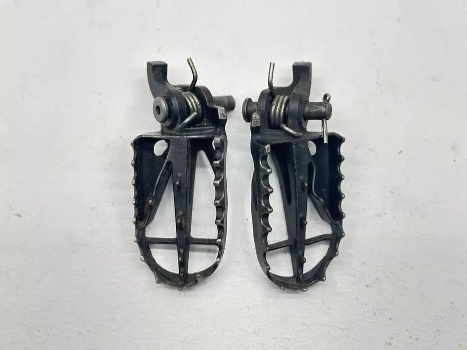 2014 Kawasaki KX450F Footpeg Set Left Right OEM Footrests Foot Pegs KX 450F