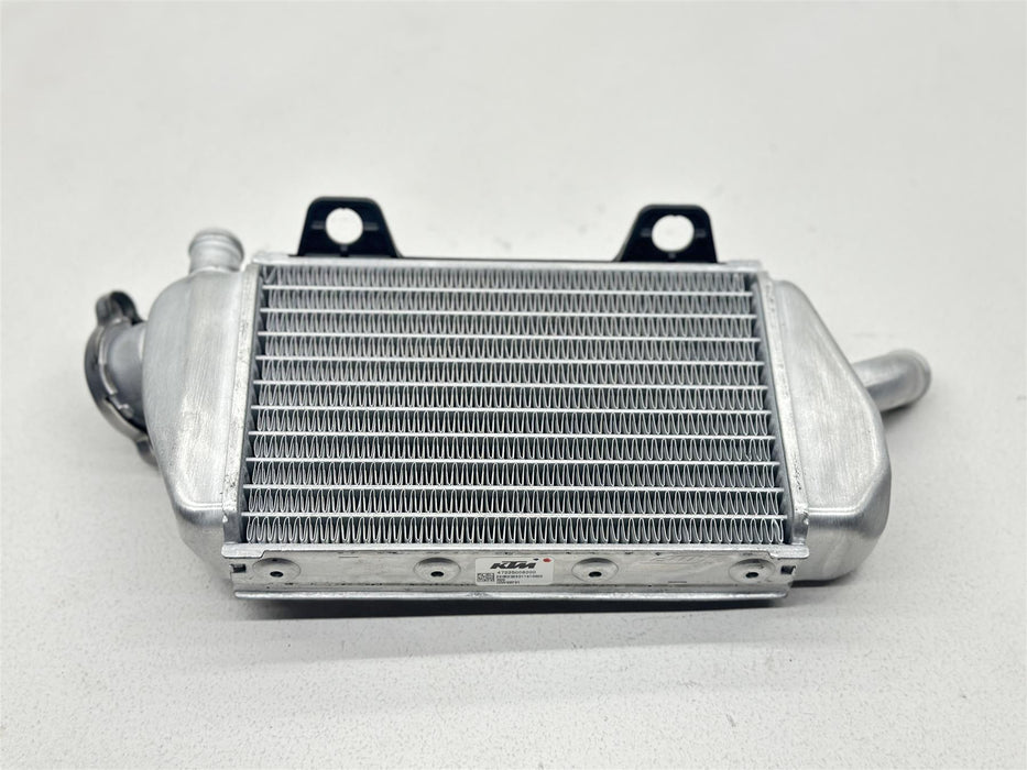 New 2024 KTM 85SX Right Side Radiator OEM Fill Side Cap Cooling Coolant 85 SX