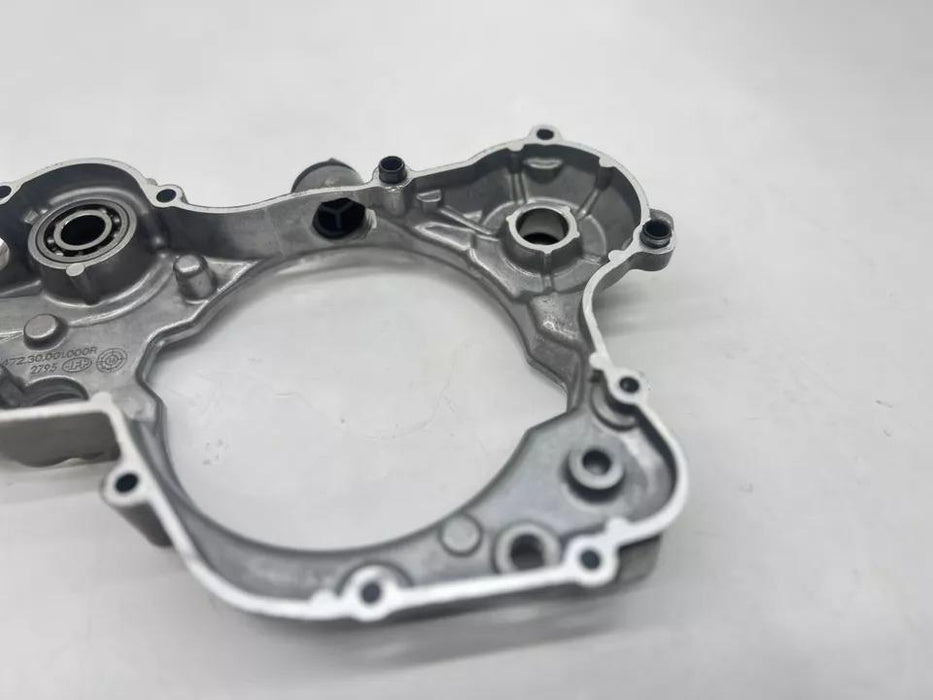 2018 KTM 85 105 SX Inner Clutch Cover OEM Engine Case Water Pump 47230001000R