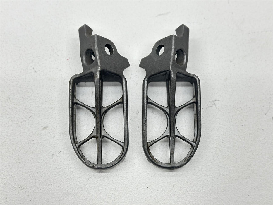 2012 Honda CRF250R Foot Pegs Set Left Right Rest Footpegs Spring Bolt CRF 250R