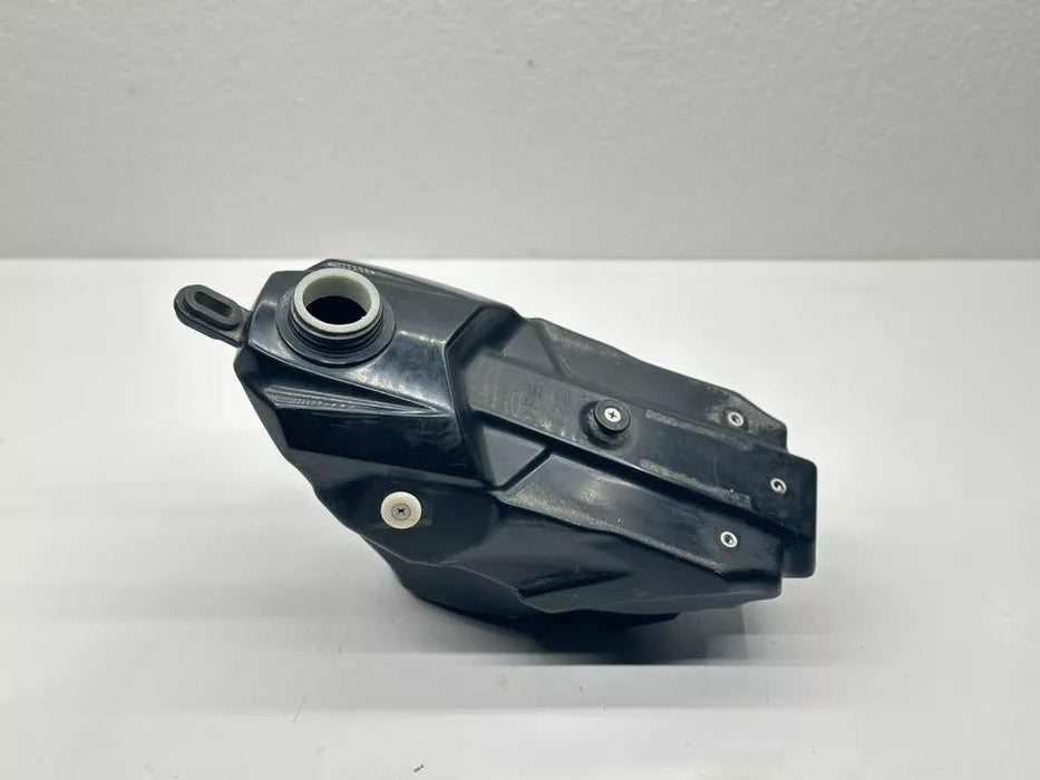 2010 - 2013 Yamaha YZ250F Gas Fuel Tank Petrol OEM Black 17D-24110-50-00 250 12