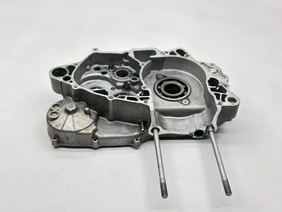 2004 Honda CRF450R Right Side Engine Case Cover Crankcase OEM Half Bottom End