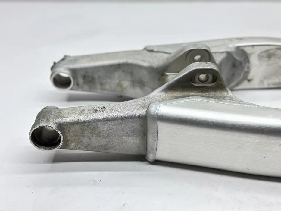 2013 Honda CRF450R Swingarm Suspension Rear Swing Arm OEM 52200-MEN-A70 CRF 450R