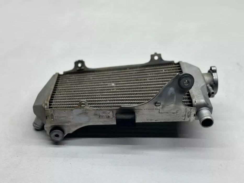 2023 Honda CRF450R Right Side Radiator OEM Fill Side Cap Cooling CRF 450R