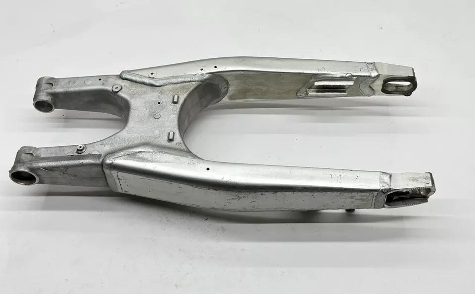 2013 Honda CRF450R Swingarm Suspension OEM Rear Swing Arm 52200-MEN-A70 CRF 450R