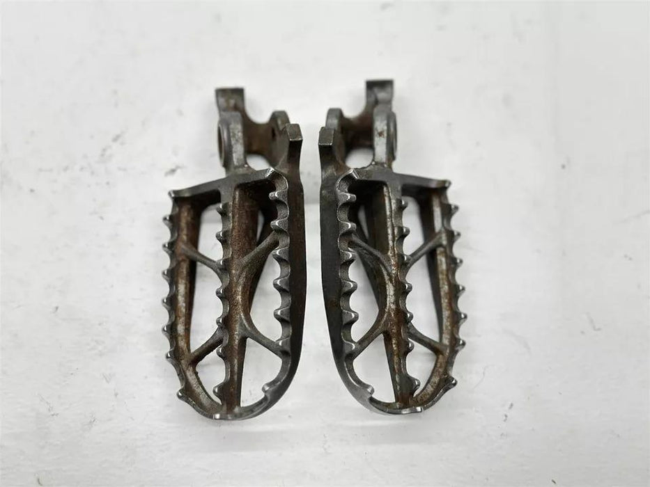 2013 Honda CRF450R Foot Peg Set Left Right Footrests 50660-MEN-305 CRF 450R