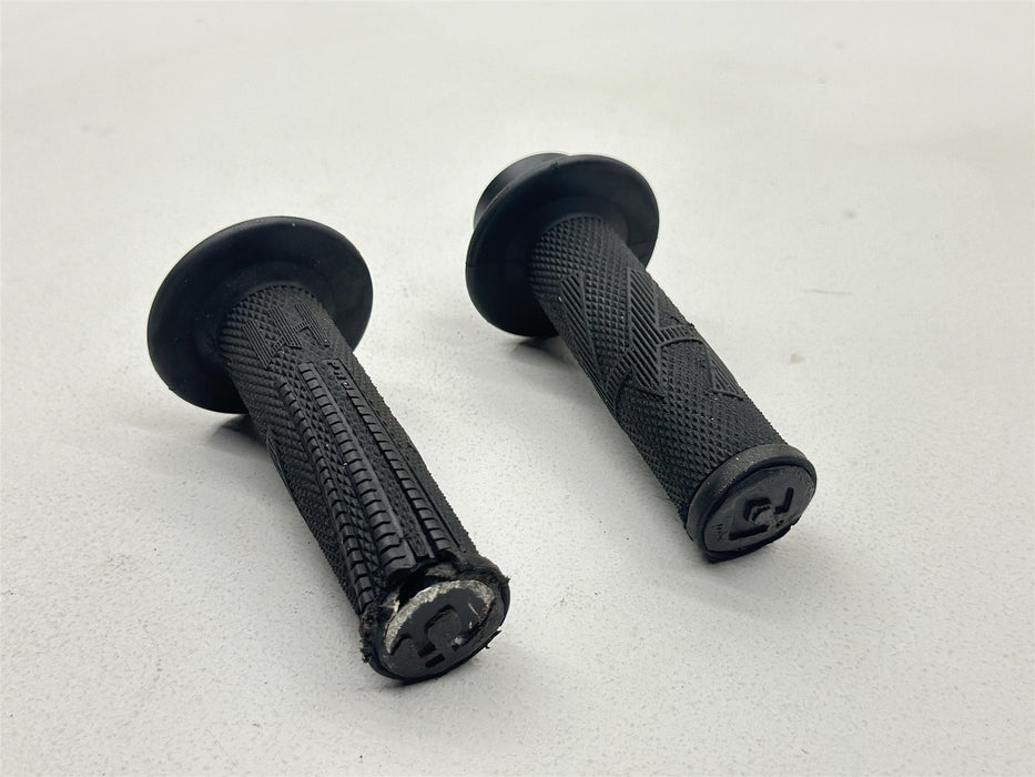 2012 Honda CRF250R ODI Throttle Grips Tube Set Handle Bar Grip Handlebar CRF