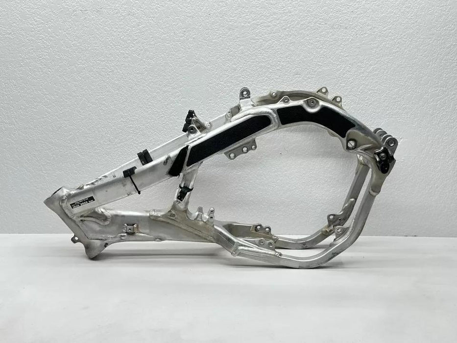 2022 Honda CRF450R Main Frame Chassis Hull Steel 50010-MKE-AF0 OEM CRF 450R