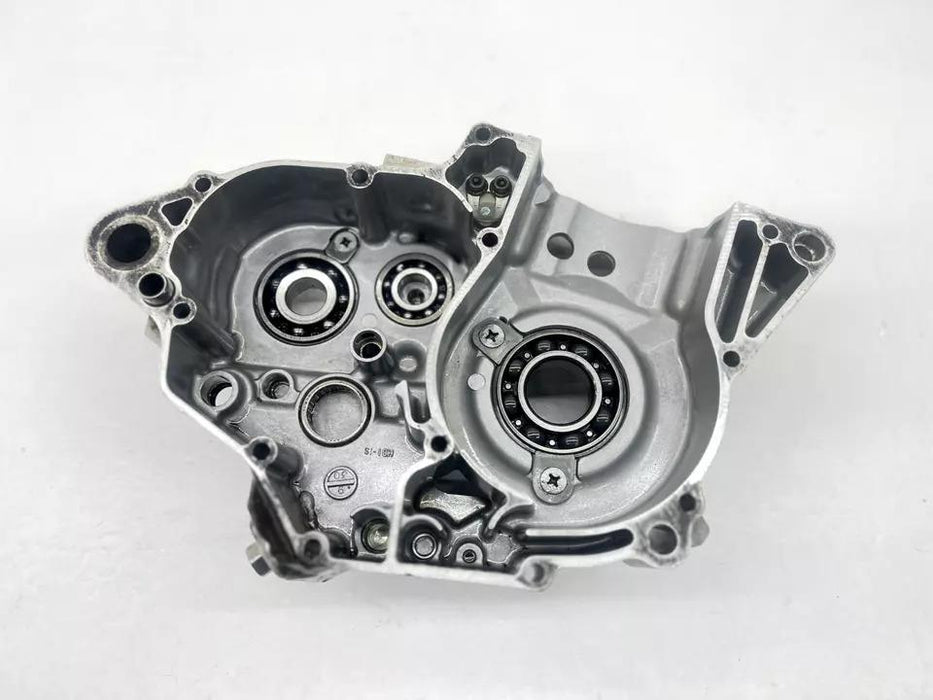 2007 Suzuki RMZ250 Engine Case Left Side OEM Crankcase OEM Cover Stator (Damage)