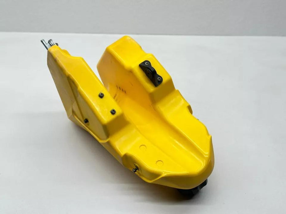 2000 Suzuki RM125 Gas Tank Fuel Petrol Petcock Yellow 44110-36E00-25Y OEM RM 125