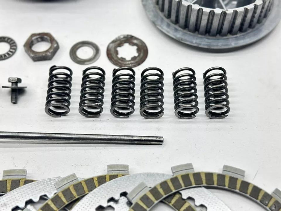 1982 Suzuki RM250 Clutch Assembly OEM Basket Hub Plates Kit Bolt Spring RM 250