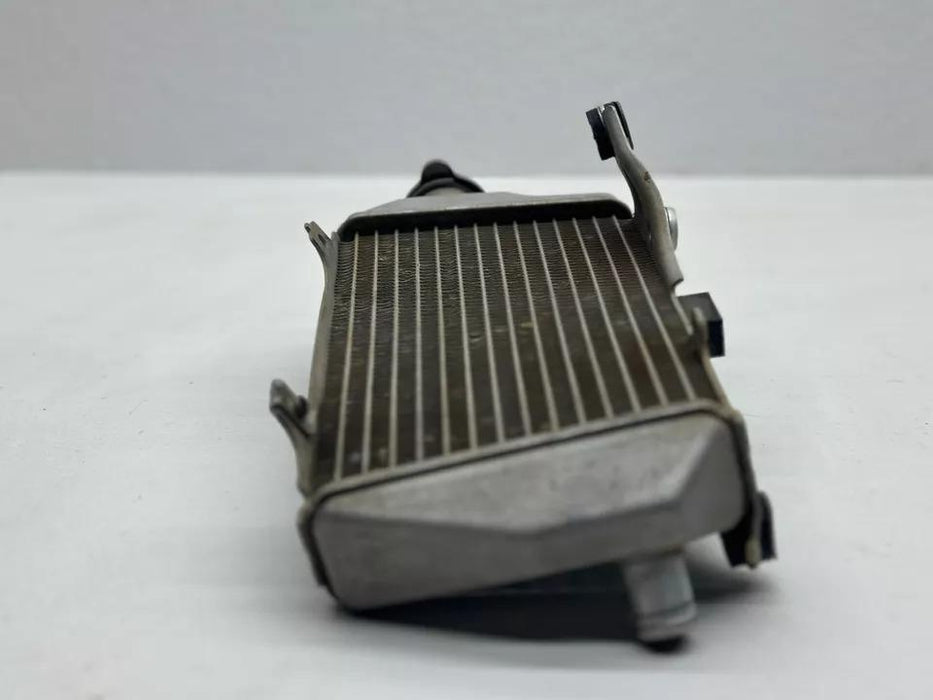 2023 Honda CRF450R Right Side Radiator OEM Fill Side Cap Cooling CRF 450R