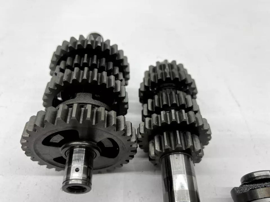 2005 Yamaha YZ250F Transmission Tranny Engine Gears Shaft Forks Spindle OEM YZ