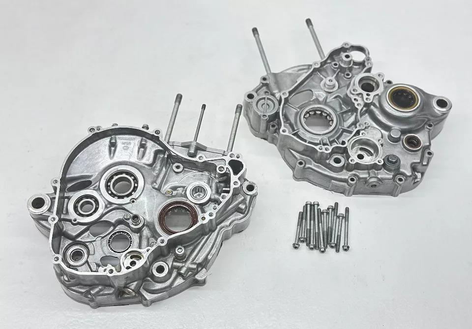 2020 KTM 350 EXC-F Engine Cases Left Right Bottom End Half Side SXF Husqvarna FC