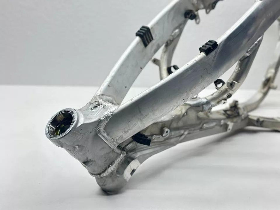 2016 Kawasaki KX450F Main Frame Chassis Hull OEM Steel Silver 32160-0857 KX 450F