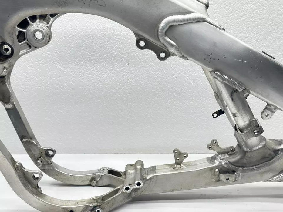 2014 Kawasaki KX450F Frame Main Chassis OEM Aluminum Silver 32160-0636 KX 450F