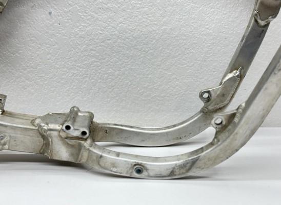 2004 Honda CRF450R Main Frame Chassis Hull OEM 50100-MEN-671 Aluminum CRF 450R