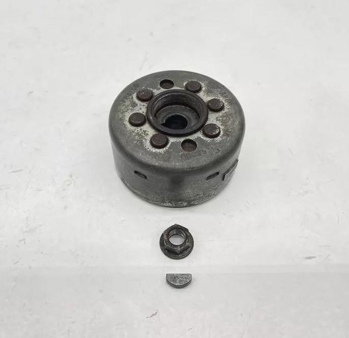 1994 Suzuki RM125 Flywheel Rotor OEM Fly Wheel Nut Engine Motor RM 125 89-95